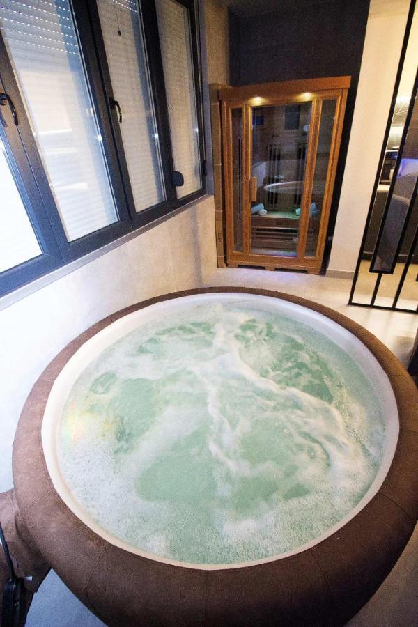 Jacuzzi Sauna Selfcheckin Mystic Mostar Exterior photo